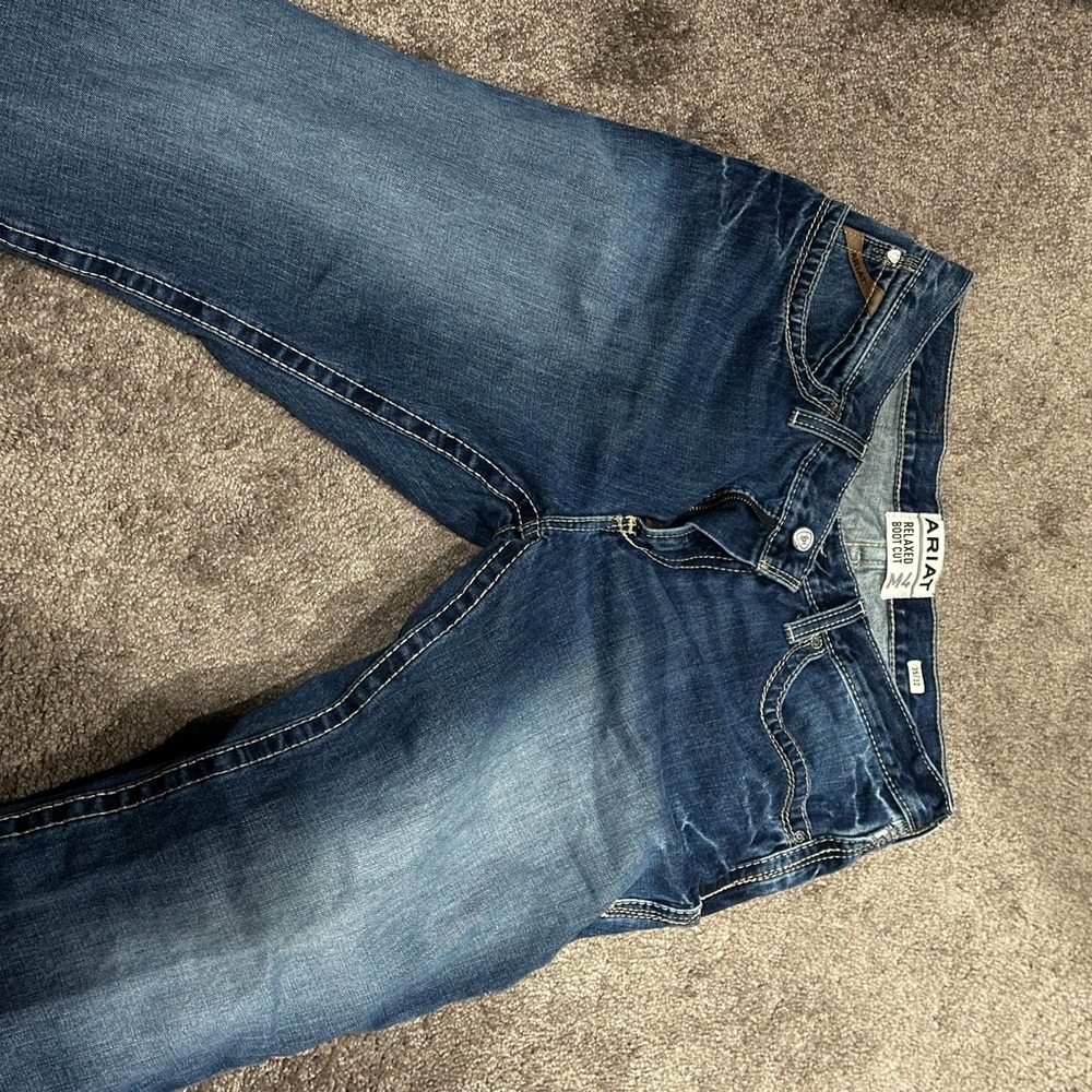 Ariat M4 Relaxed Boot Cut Blue Jeans 35x32